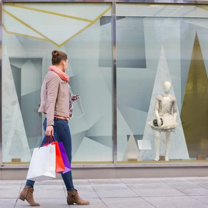 Folie Protectie Solara Anti-UV Lungime 5 m, Latime 1.52 m, Grosime 50 my, Aplicatie Interior, Culoare Gri-Folii Profesionale ...