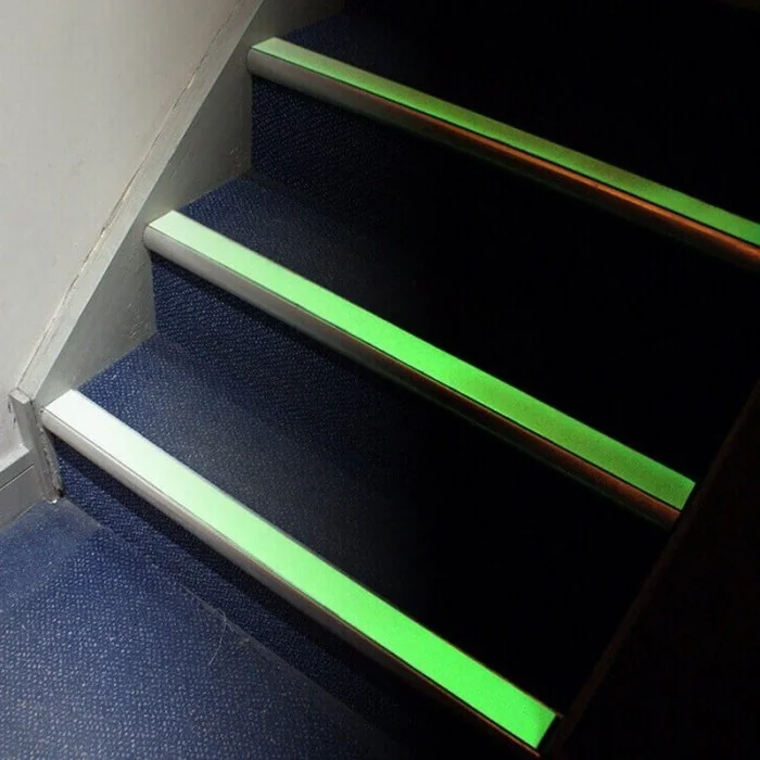 Banda Adeziva Antialunecare Fluorescenta Lungime 50 m, Latime 50 mm, Culoare Fluorescent, Tip Super, Buc / Pachet 10-Benzi Ad...