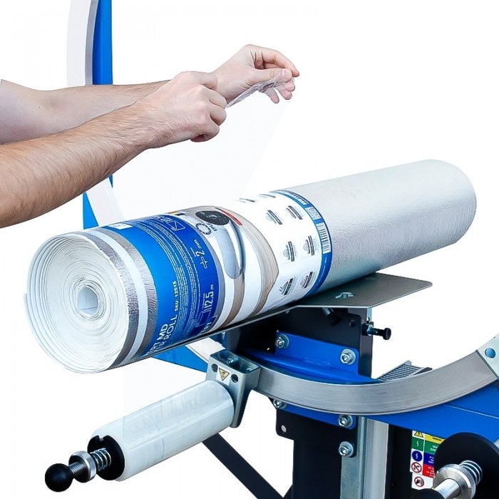 Masina De Ambalat Automata Pentru Colete Mici Dimensiuni Masina (mm) 774 (l) x 1050 (L) x 1780 (h), Putere 400 W, Viteza Rota...