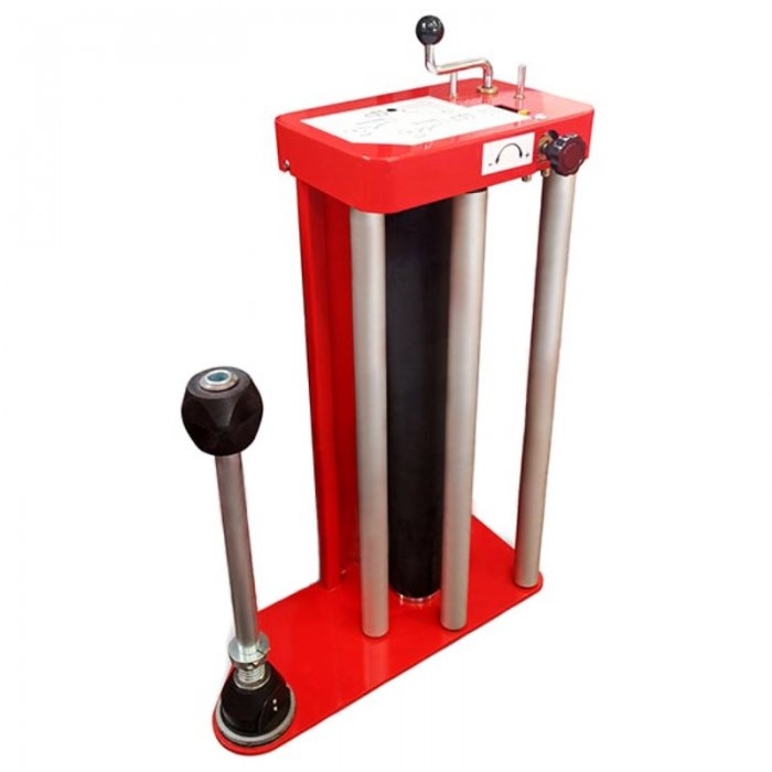 Robot Paletizare 600 B Dimensiune min palet 600 X 600 mm, Inaltime infoliere palet 2200 mm, Baterie AGV 2x12V, Grup preintind...