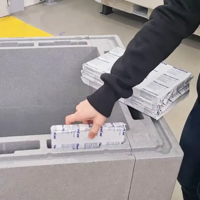 Rezerve De Racire Foam Bricks Dimensiuni 280 X 190 X 26 mm, Greutate 1100 gr, Culoare Alb / Albastru, Buc / Pachet 12-Rezerve...